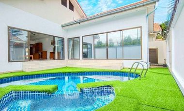 À louer et à vendre 3 chambres maison à Jomtien, Pattaya