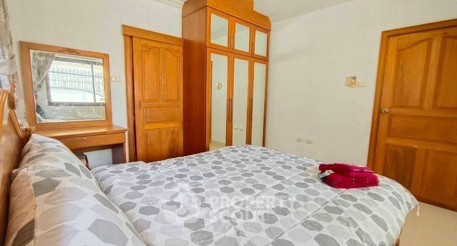 À louer et à vendre 3 chambres maison à Jomtien, Pattaya