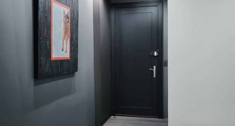 For rent and for sale 2 bedrooms condo in Pathum Wan, Bangkok
