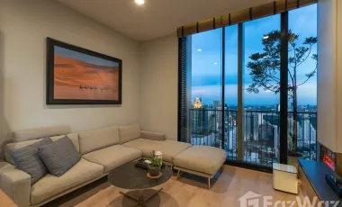 For sale 2 bedrooms condo in Watthana, Bangkok