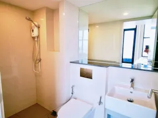 Продажа и аренда 1 кровать кондо в Сатхон, Бангкок