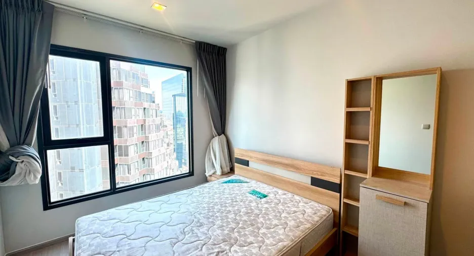 Wohnung zur Miete mit 2 Zimmer in Huai Khwang, Bangkok