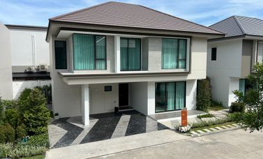 Casa en venta de 4 habitaciones en Bang Phli, Samut Prakan