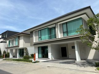 Haus zum Kauf mit 4 Zimmer in Bang Phli, Samut Prakan