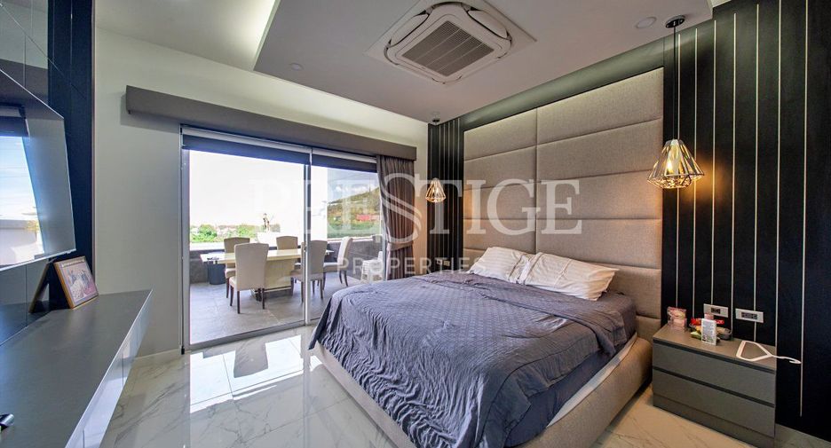 Haus zum Kauf mit 4 Zimmer in Bang Lamung, Chonburi