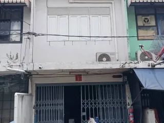 For rent 2 bedrooms townhouse in Bang Kho Laem, Bangkok