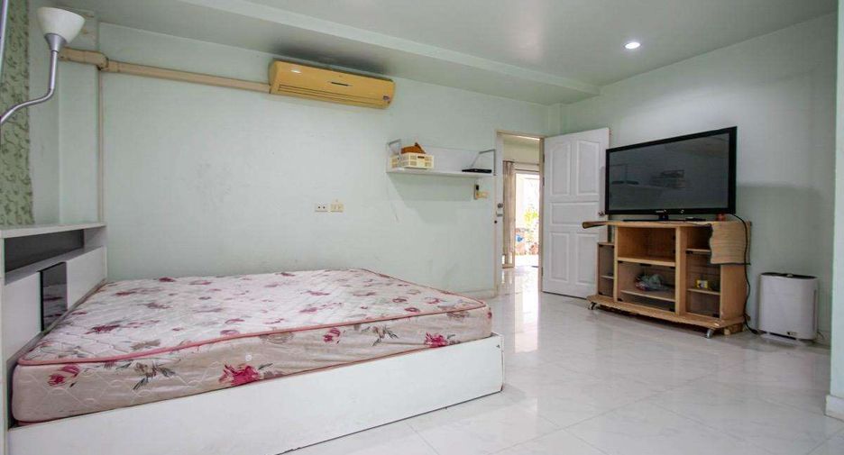 Casa en alquiler de 3 habitaciones en Saraphi, Chiang Mai