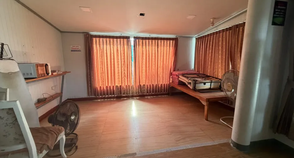 For sale そして for rent 13 ベッドルーム villa in Hua Hin, Prachuap Khiri Khan