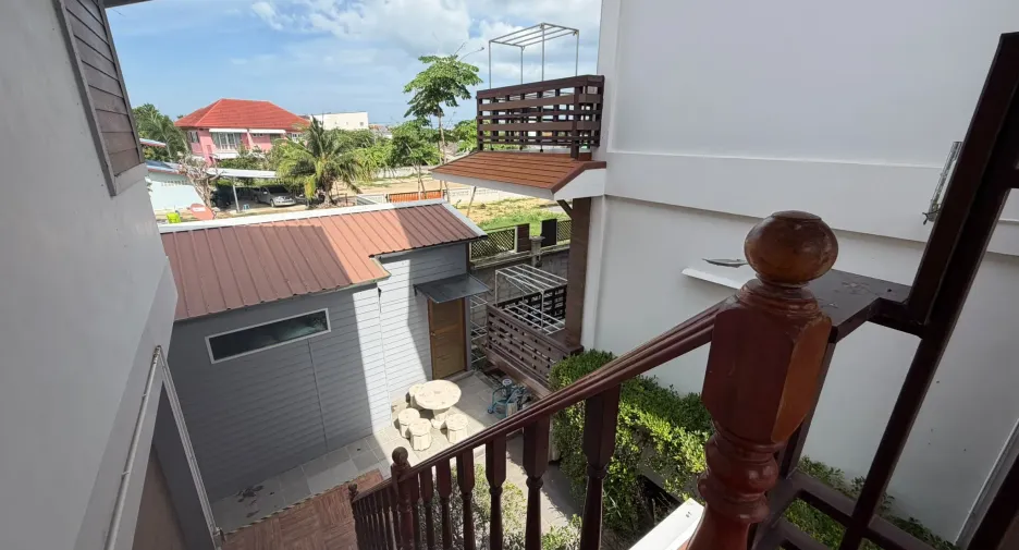 For sale そして for rent 13 ベッドルーム villa in Hua Hin, Prachuap Khiri Khan