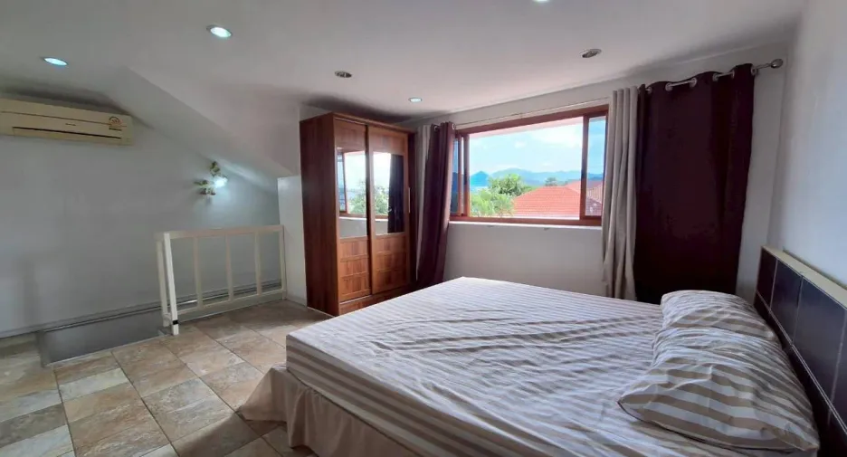 For rent 3 bedrooms villa in Cha Am, Phetchaburi