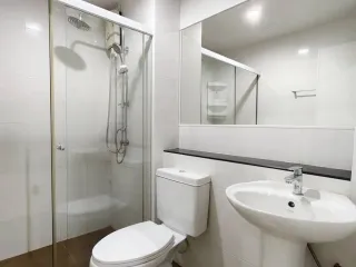For rent 1 bed condo in Phra Khanong, Bangkok