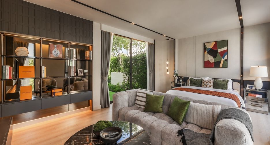 For sale 4 bedrooms house in Prawet, Bangkok