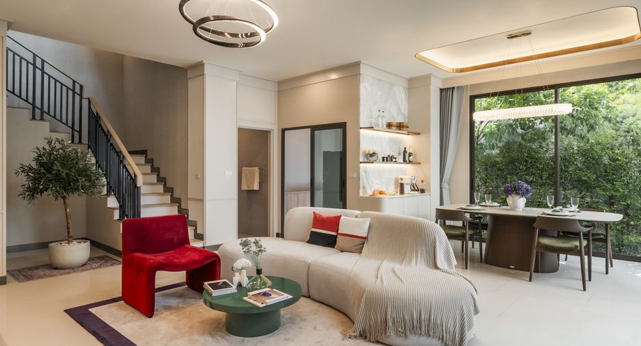 For sale 4 bedrooms house in Prawet, Bangkok