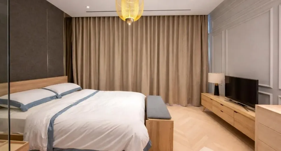 For rent 3 bedrooms condo in Bang Kho Laem, Bangkok