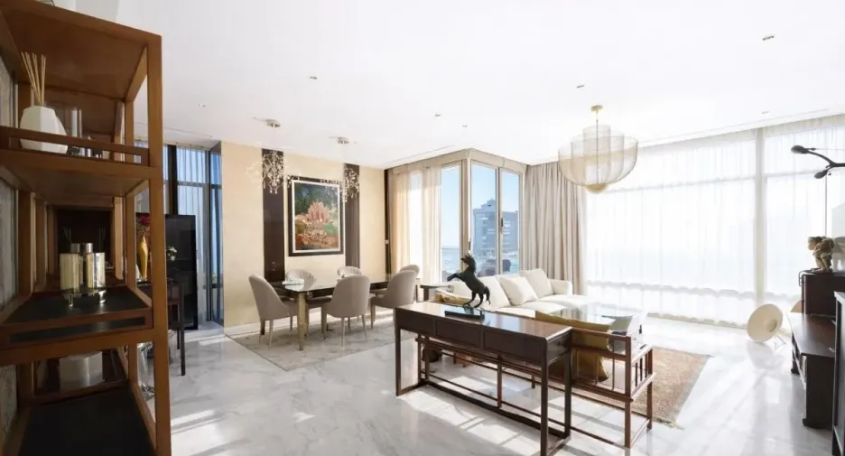 For rent 3 bedrooms condo in Bang Kho Laem, Bangkok