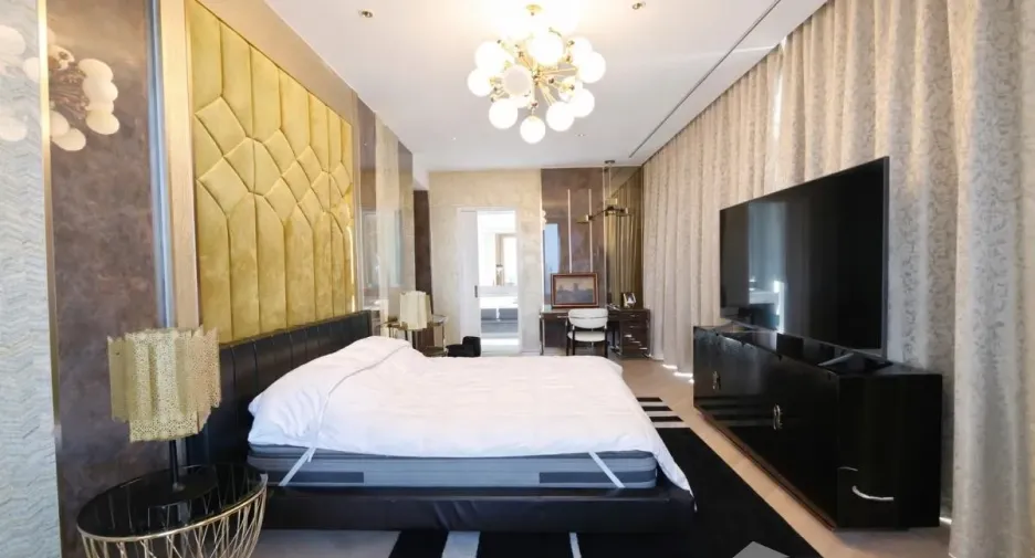For rent 3 bedrooms condo in Bang Kho Laem, Bangkok