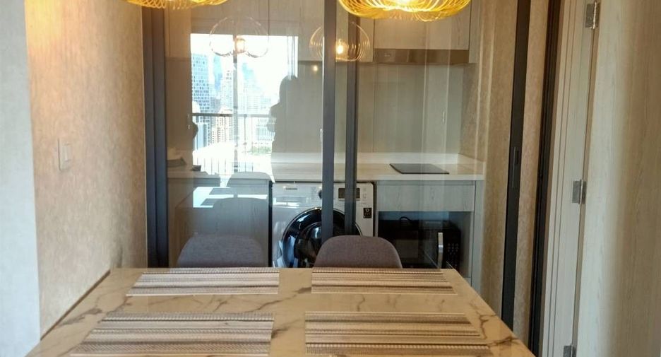 Продажа 2 спальни кондо в Патхум Щан, Бангкок