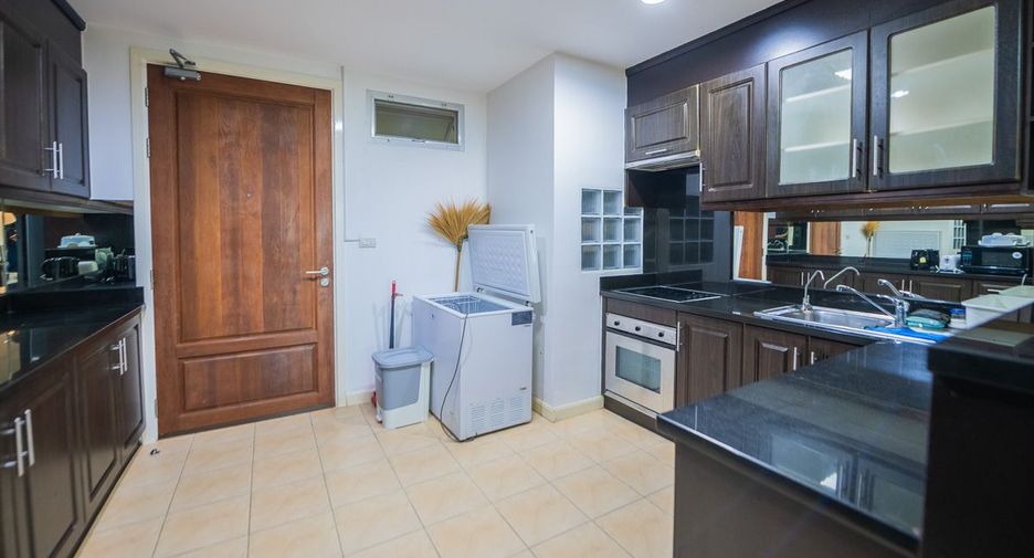 For rent 2 ベッドルーム condo in Bang Lamung, Chonburi