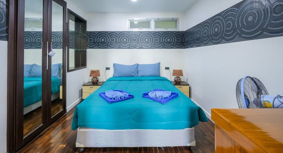 For rent 2 bedrooms condo in Bang Lamung, Chonburi