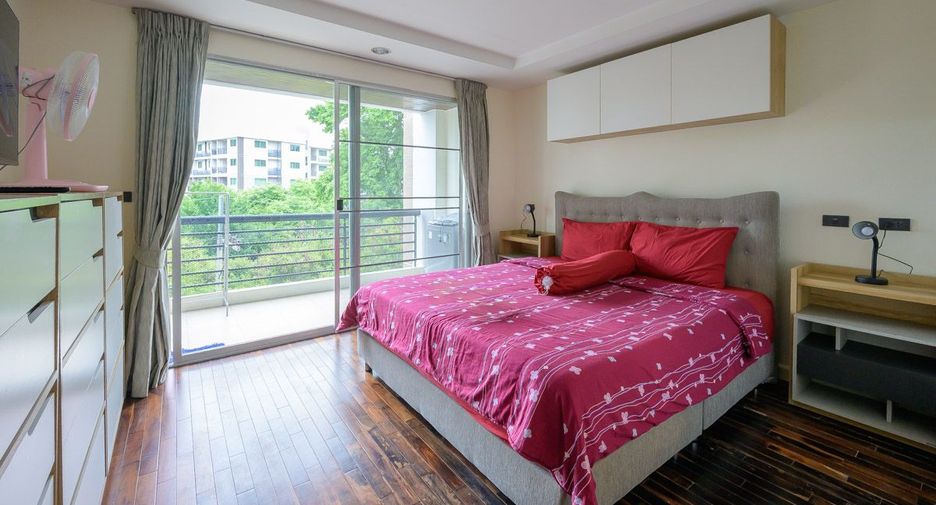 For rent 2 bedrooms condo in Bang Lamung, Chonburi
