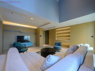 For rent 2 ベッドルーム condo in Bang Lamung, Chonburi