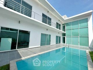 Villa zur Miete und zum Kauf mit 6 Zimmer in Bang Lamung, Chonburi