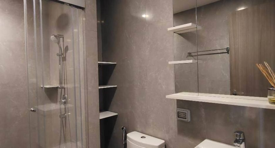 For sale 1 bed condo in Sathon, Bangkok