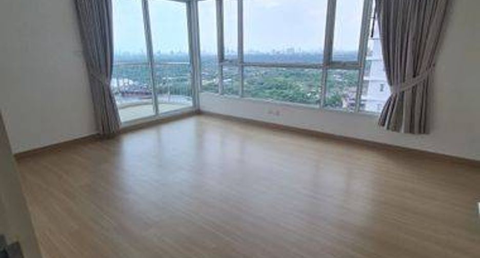 Wohnung zur Miete mit 2 Zimmer in Yan Nawa, Bangkok