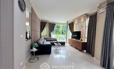 For rent 3 bedrooms townhouse in Prawet, Bangkok
