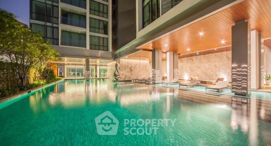 For rent 1 bed condo in Khlong Toei, Bangkok