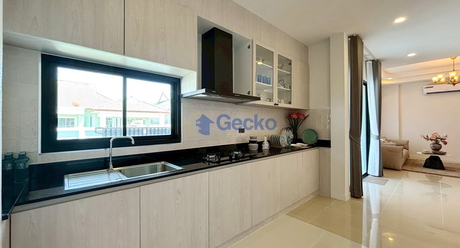 À vendre 3 chambres maison à Bang Lamung, Chonburi