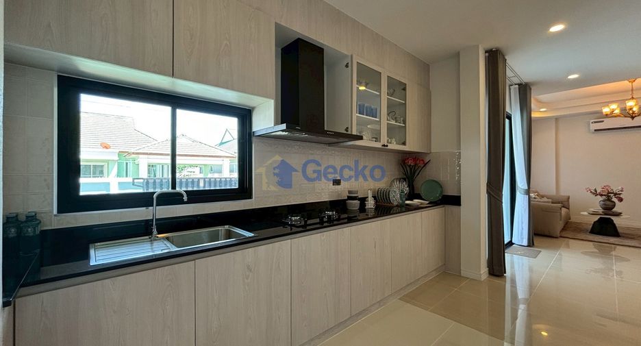 À vendre 3 chambres maison à Bang Lamung, Chonburi