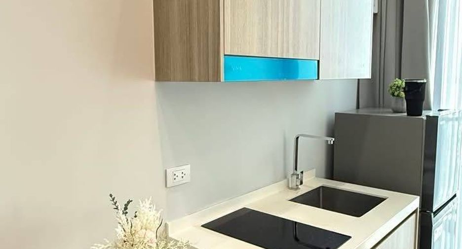 Condo en alquiler de 2 habitaciones en Chom Thong, Bangkok