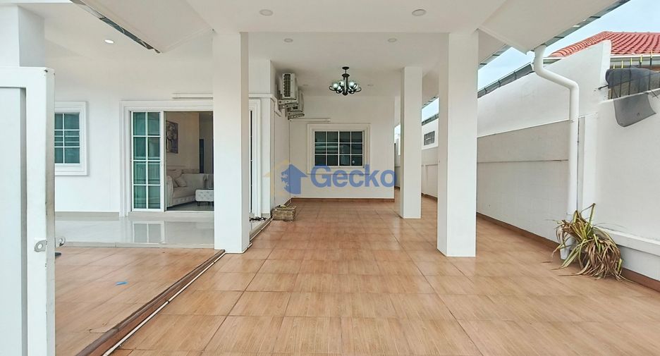 For rent 3 bedrooms house in Bang Lamung, Chonburi