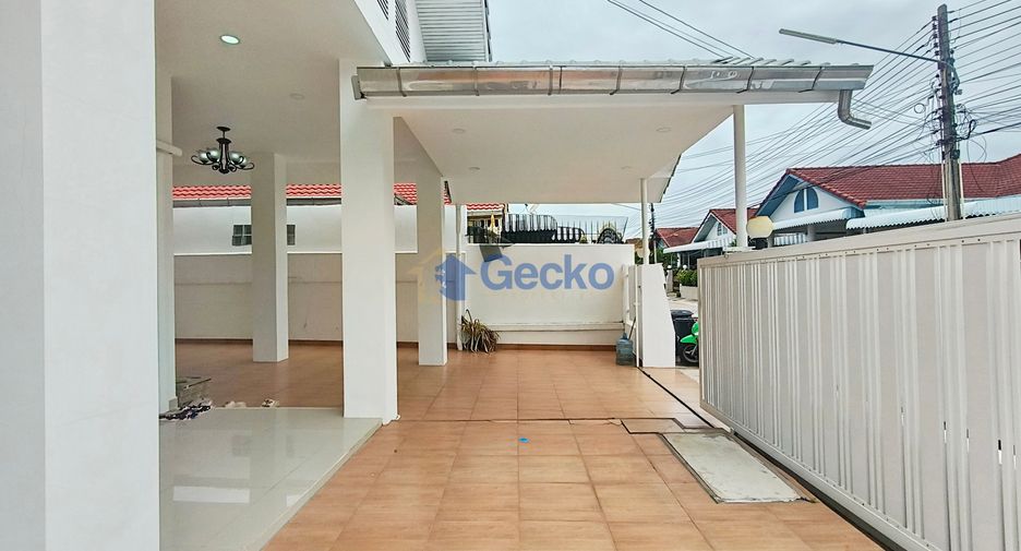 For rent 3 bedrooms house in Bang Lamung, Chonburi