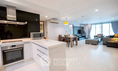 For rent 2 bedrooms apartment in Watthana, Bangkok