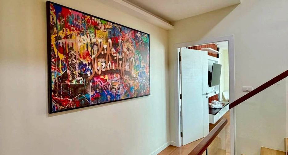 For rent 4 bedrooms townhouse in Bang Lamung, Chonburi