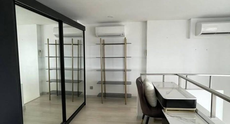 For rent 1 bed condo in Sathon, Bangkok
