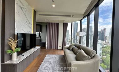 For rent 2 bedrooms condo in Khlong Toei, Bangkok