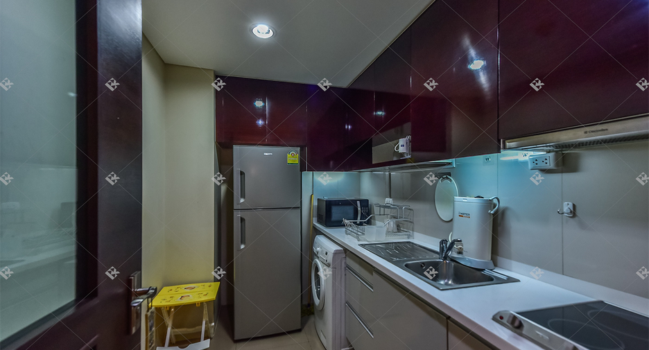 Wohnung zur Miete mit 2 Zimmer in Pathum Wan, Bangkok