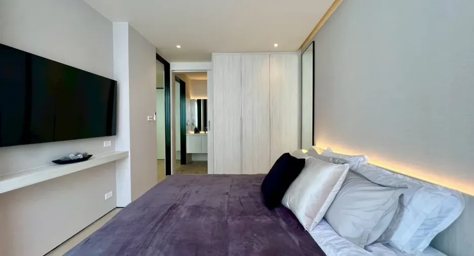 For sale 2 ベッドルーム condo in Bang Lamung, Chonburi