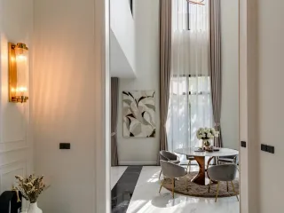 Casa en venta y en alquiler de 5 habitaciones en Saphan Sung, Bangkok