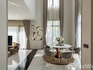 Casa en venta y en alquiler de 5 habitaciones en Saphan Sung, Bangkok