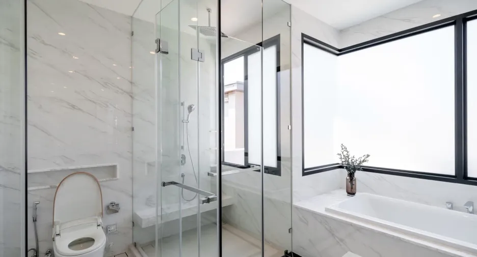 Casa en venta y en alquiler de 5 habitaciones en Saphan Sung, Bangkok