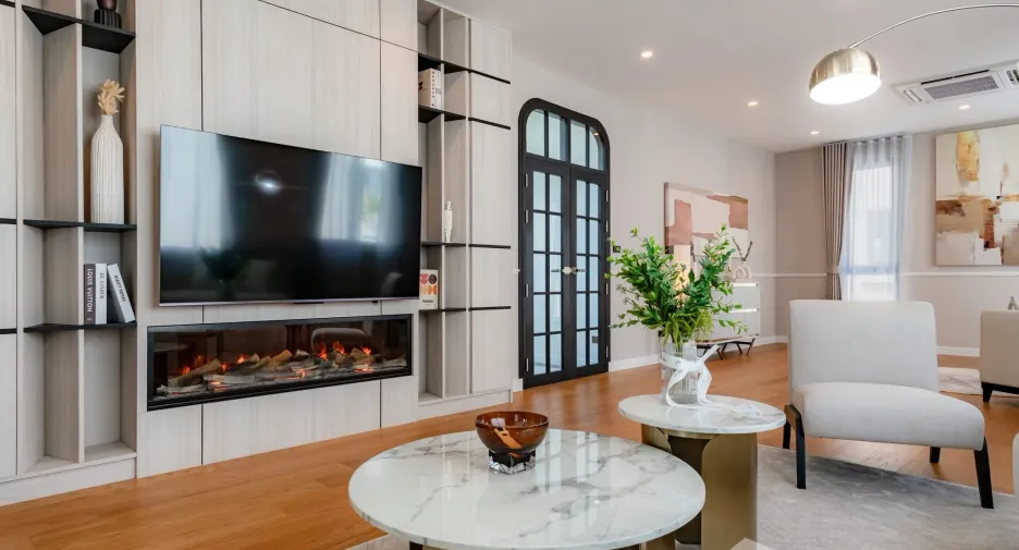 Casa en venta y en alquiler de 5 habitaciones en Saphan Sung, Bangkok