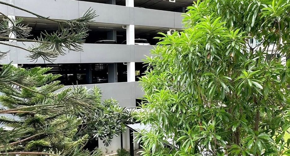 Condo en alquiler de 1 habitaciones en Bang Na, Bangkok