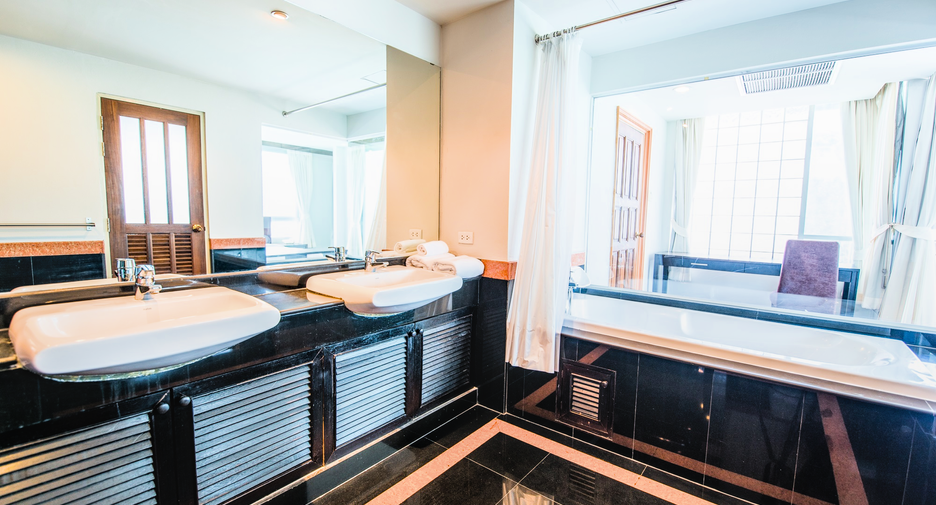 À louer 2 chambres condo à Sathon, Bangkok