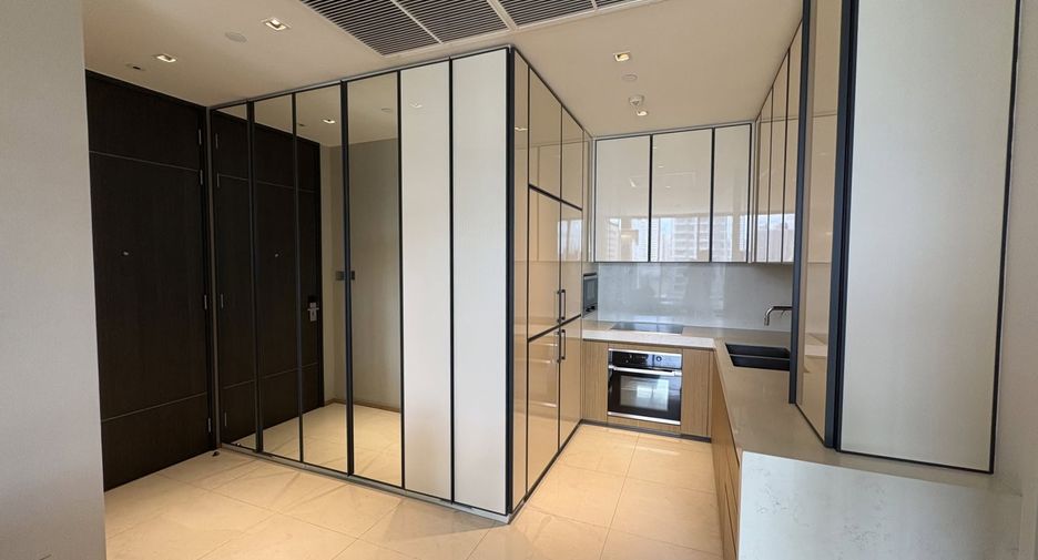 Wohnung zur Miete mit 2 Zimmer in Khlong Toei, Bangkok