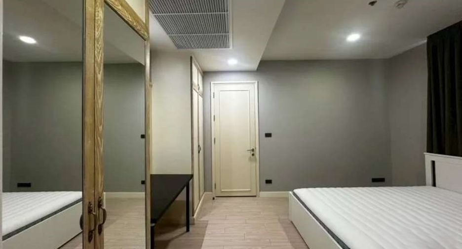 For rent and for sale 3 bedrooms condo in Khlong Toei, Bangkok
