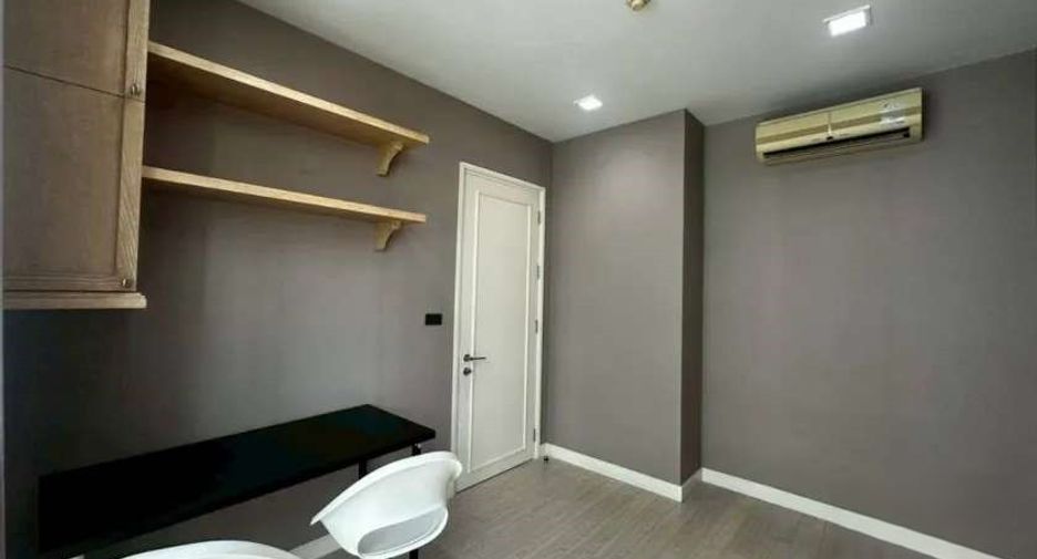 For rent and for sale 3 bedrooms condo in Khlong Toei, Bangkok
